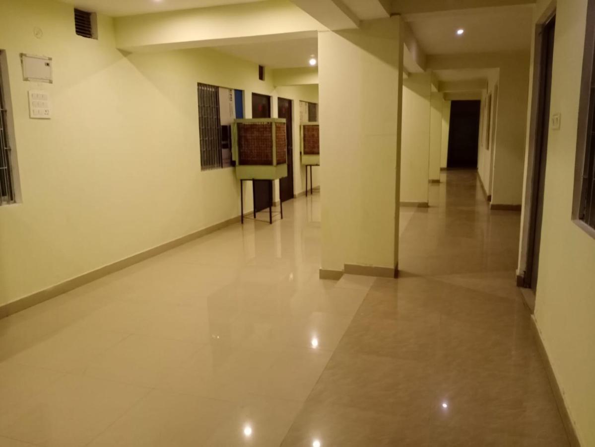S S Hotel And Restaurant By Wb Economy Jaunpur Exterior photo